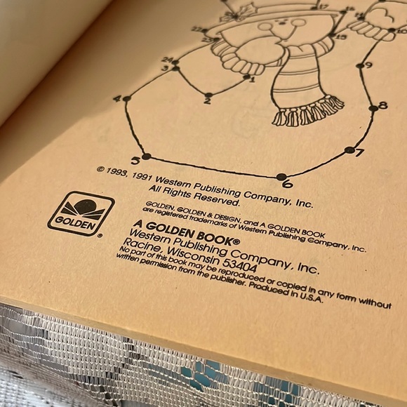 Golden Christmas Dot to Dot Book Bundle of 2 - Picture 8 of 11